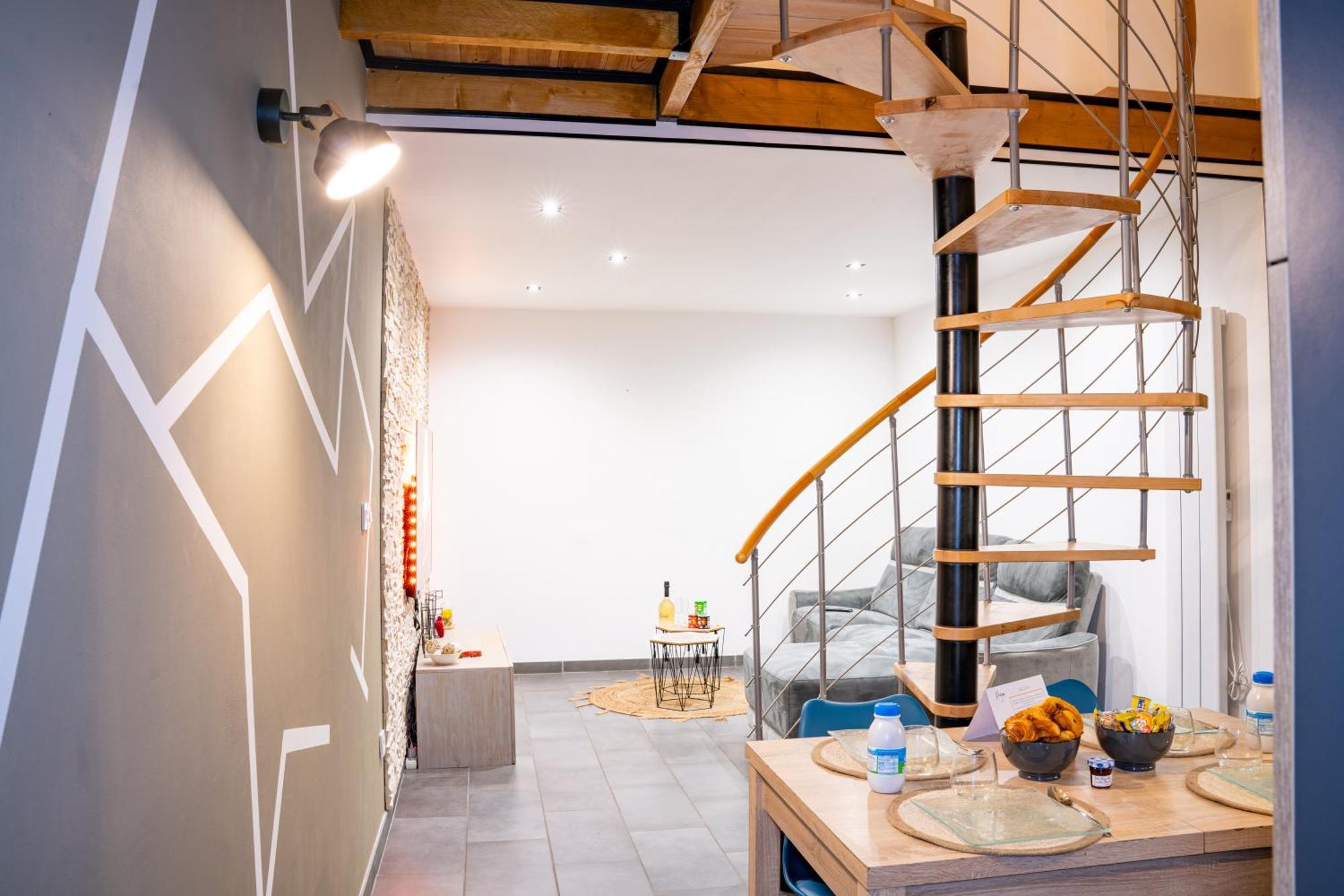 "City House" - Maison De Ville En Hypercentre - 2Mn Gare - By Primo Conclergerie มากง ภายนอก รูปภาพ